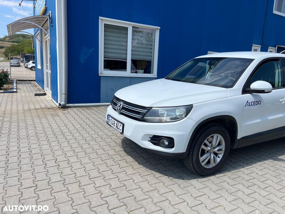 Volkswagen Tiguan - 2