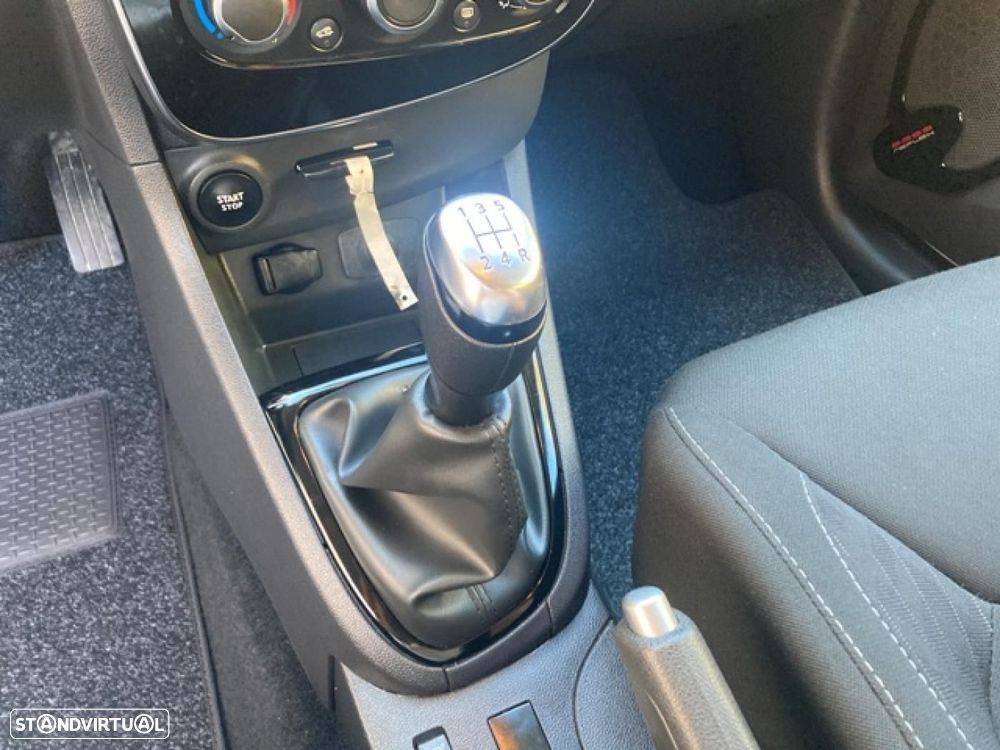 Renault Clio Energy dCi 90 Start & Stop LIMITED 2018 - 22