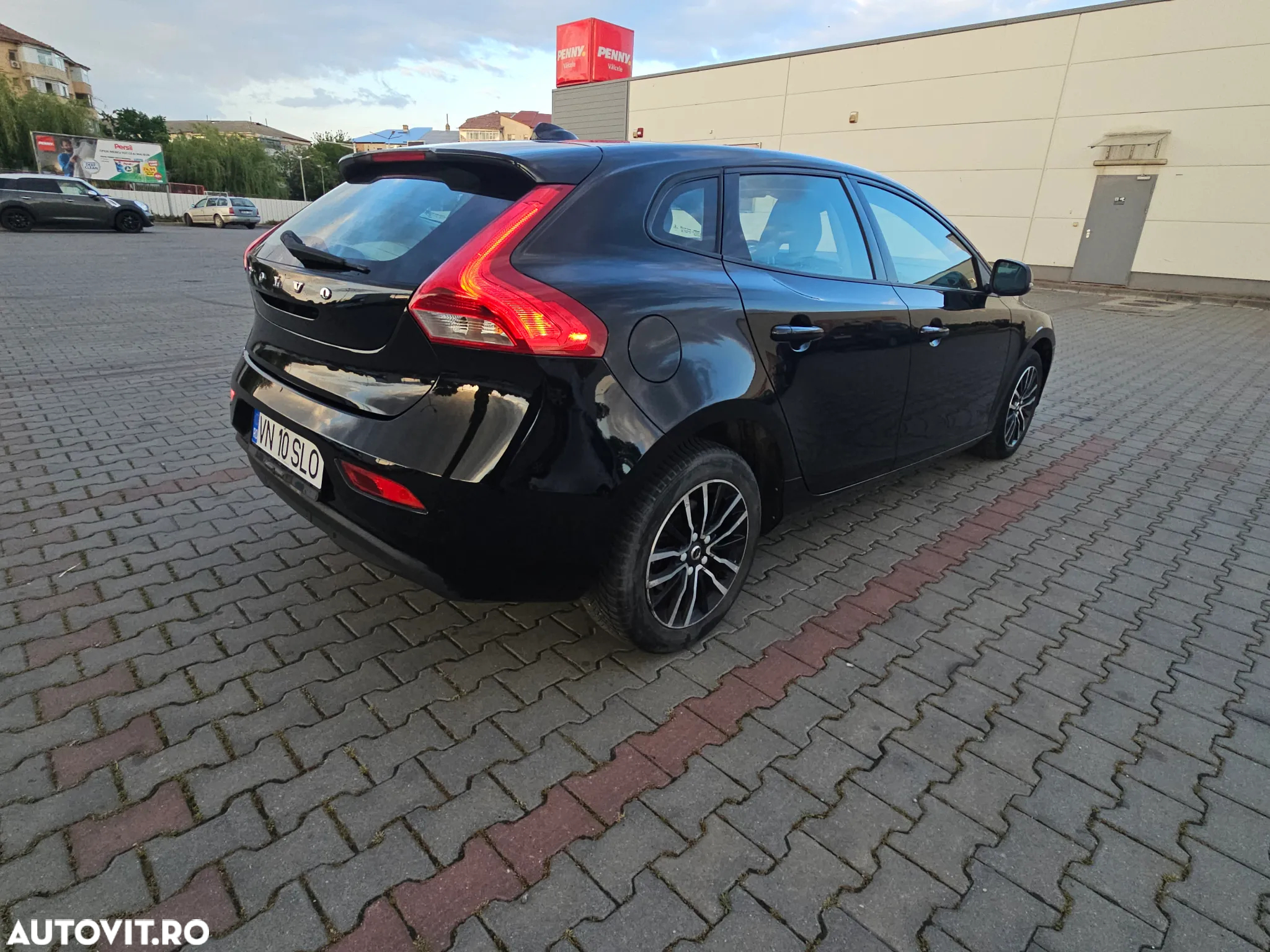 Volvo V40 D2 DRIVe Momentum - 7