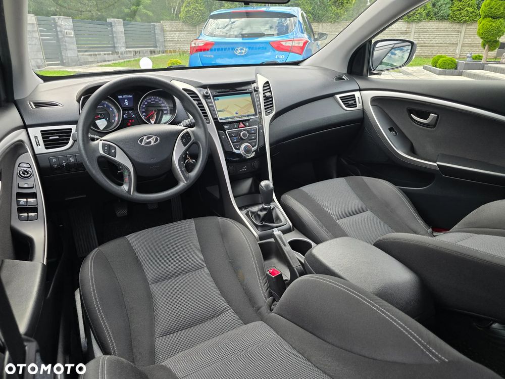 Hyundai i30 1.4 GO Plus - 16