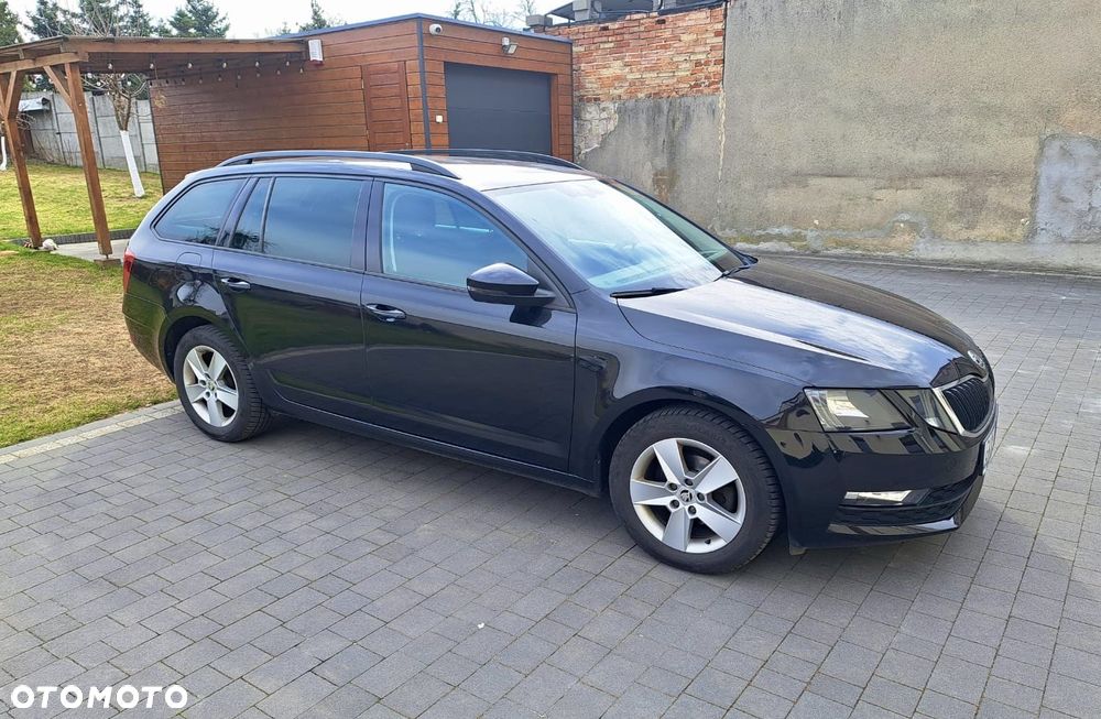 Skoda Octavia 1.6 TDI Ambition - 2