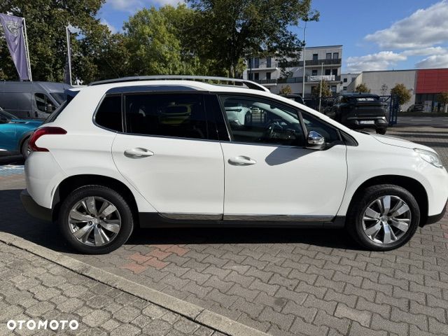 Peugeot 2008 2015 photo 4
