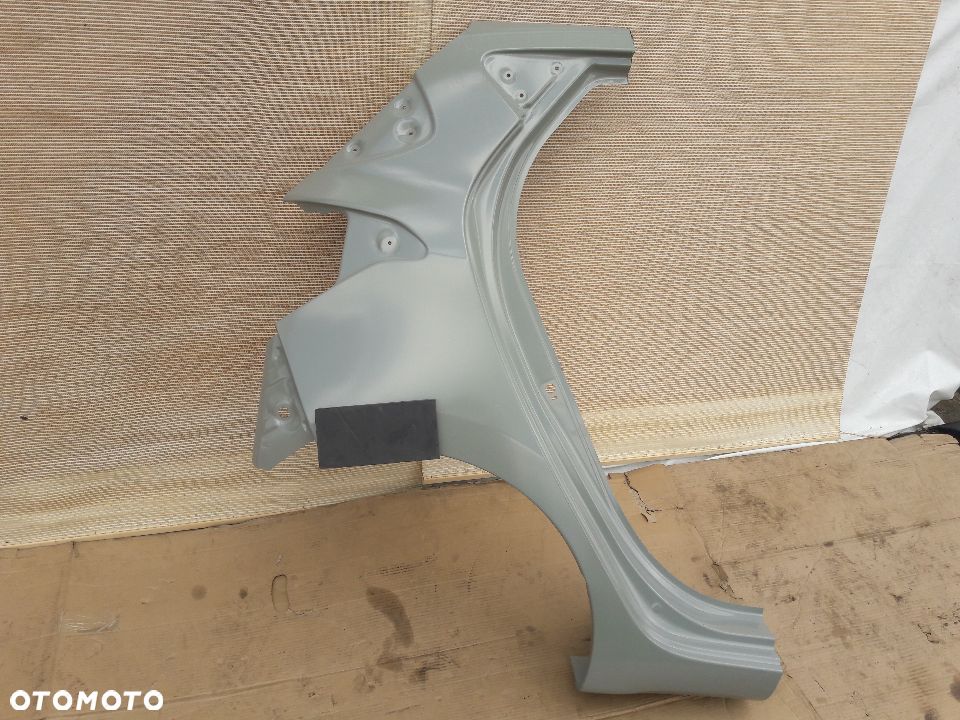 BLOTNIK PRAWY TYL HYUNDAI I10 II - 2