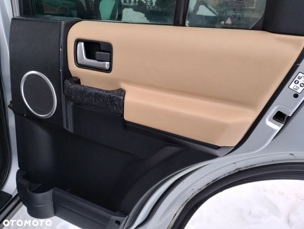 Land Rover Discovery TD V6 S - 22