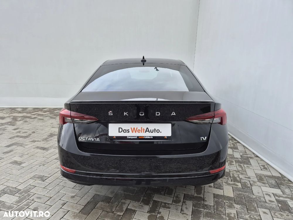 Skoda Octavia 1.4 TSI iV DSG Sportline - 4