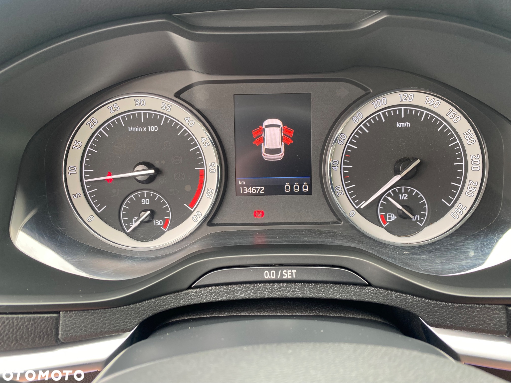Skoda Karoq 1.6 TDI SCR Soleil - 23