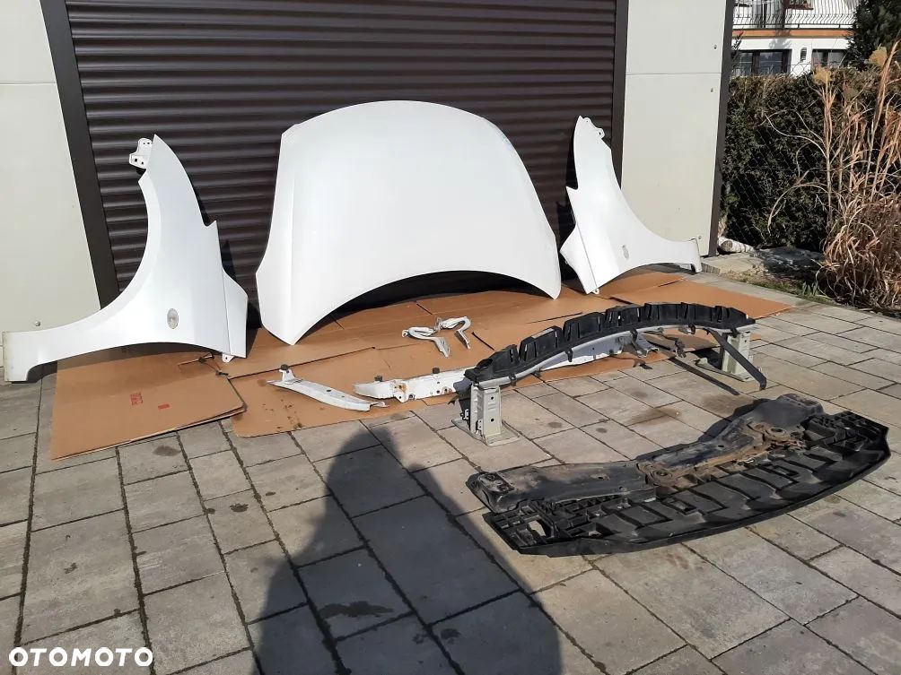 BŁOTNIK PAS BELKA CHŁODNICA SUZUKI SWIFT MK7 ZNL - 1