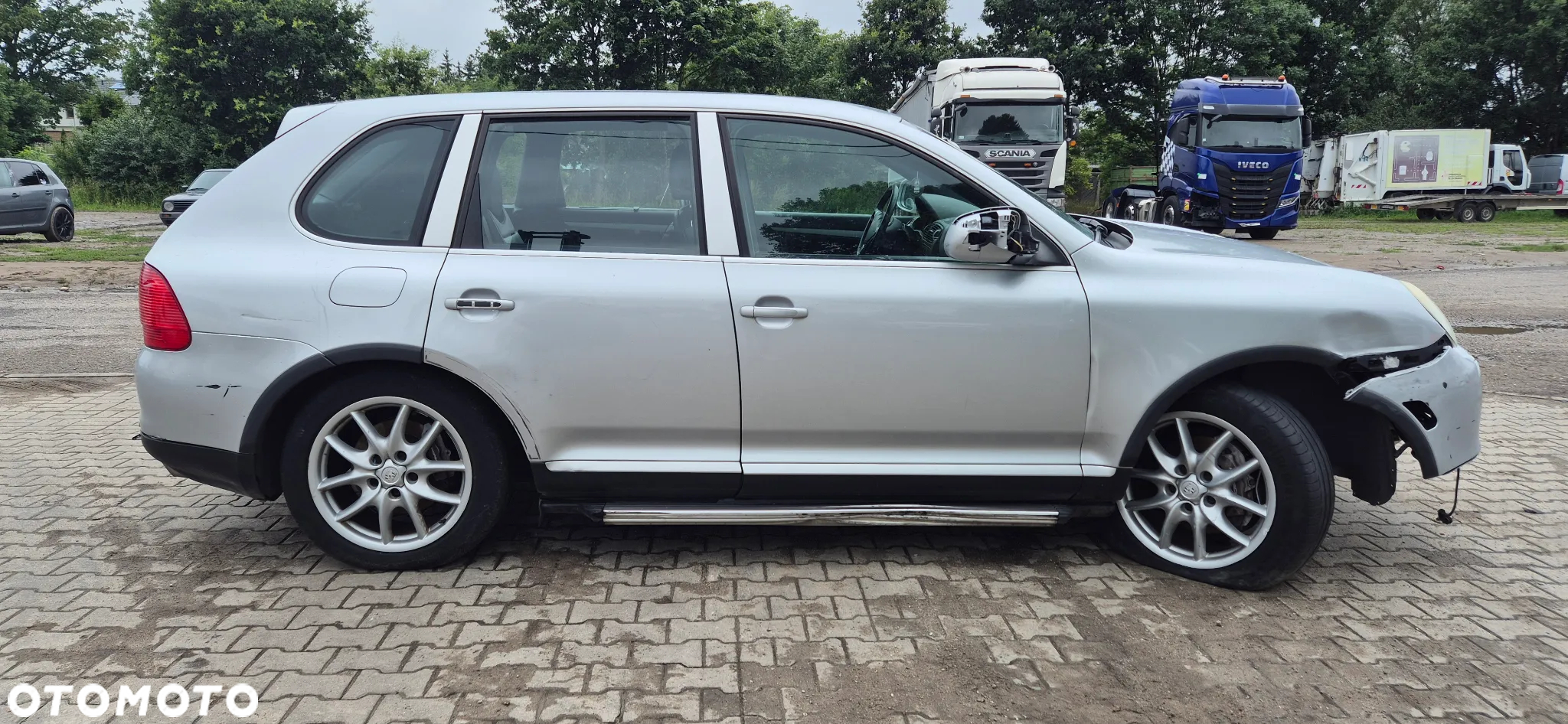 Porsche Cayenne - 8