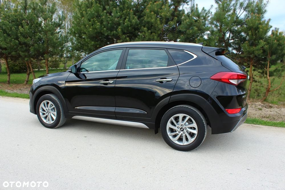 Hyundai Tucson blue 1.7 CRDi 2WD DCT Premium - 14