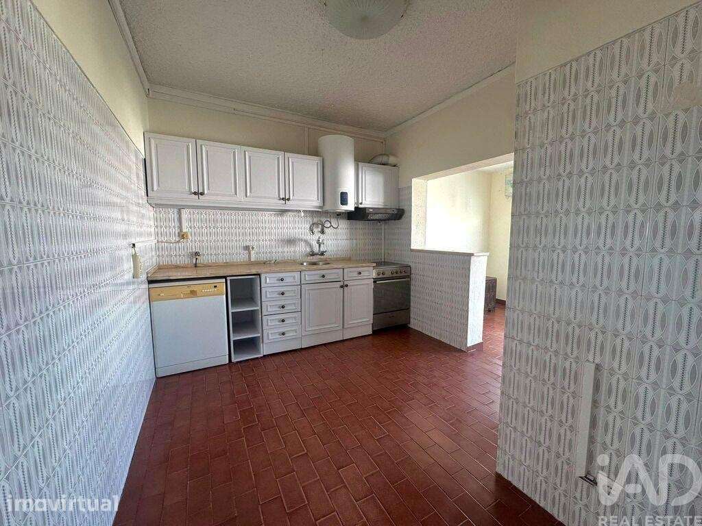 Apartamento T2 em São Sebastião de 90 m2 - Grande imagem: 5/11