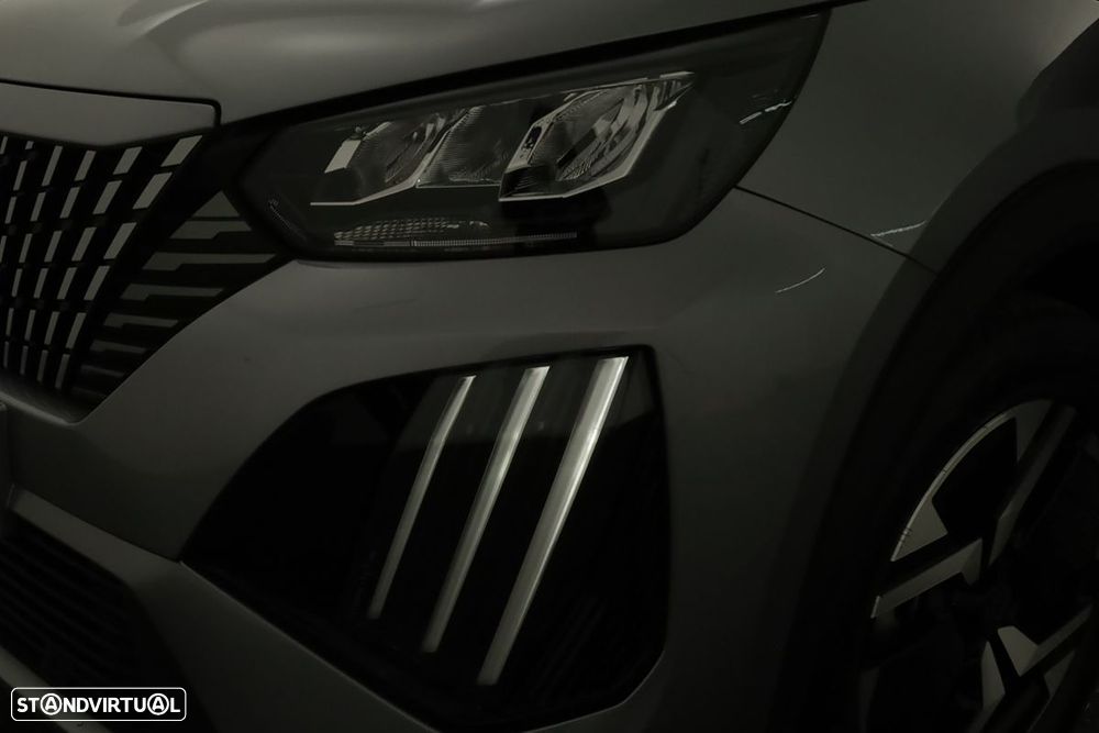 Peugeot 2008 1.2 PureTech Allure - 6