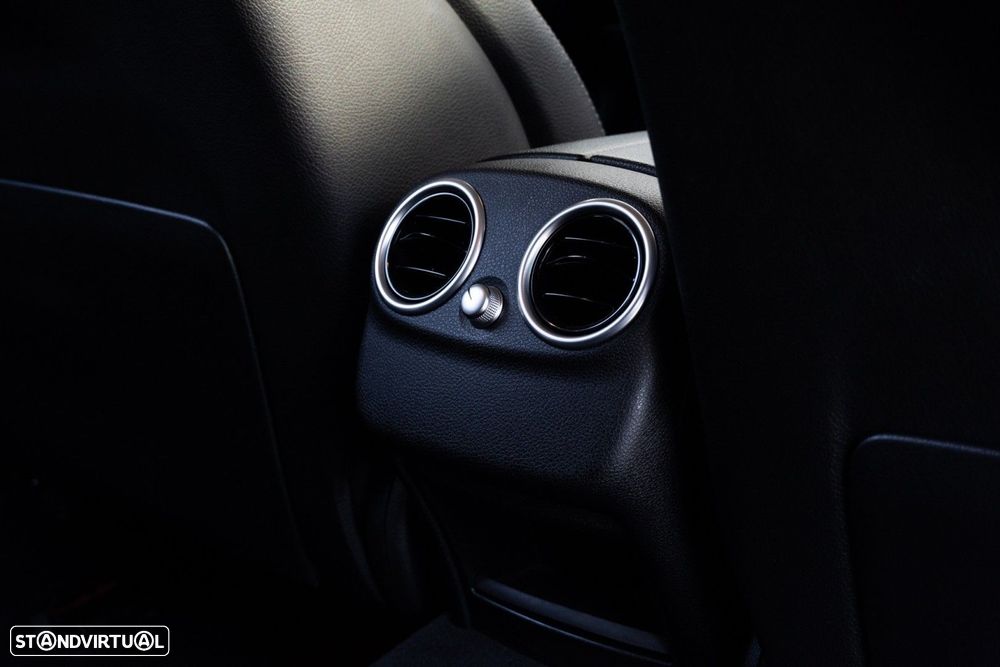 Mercedes-Benz C 220 BlueTEC Avantgarde Aut. - 39