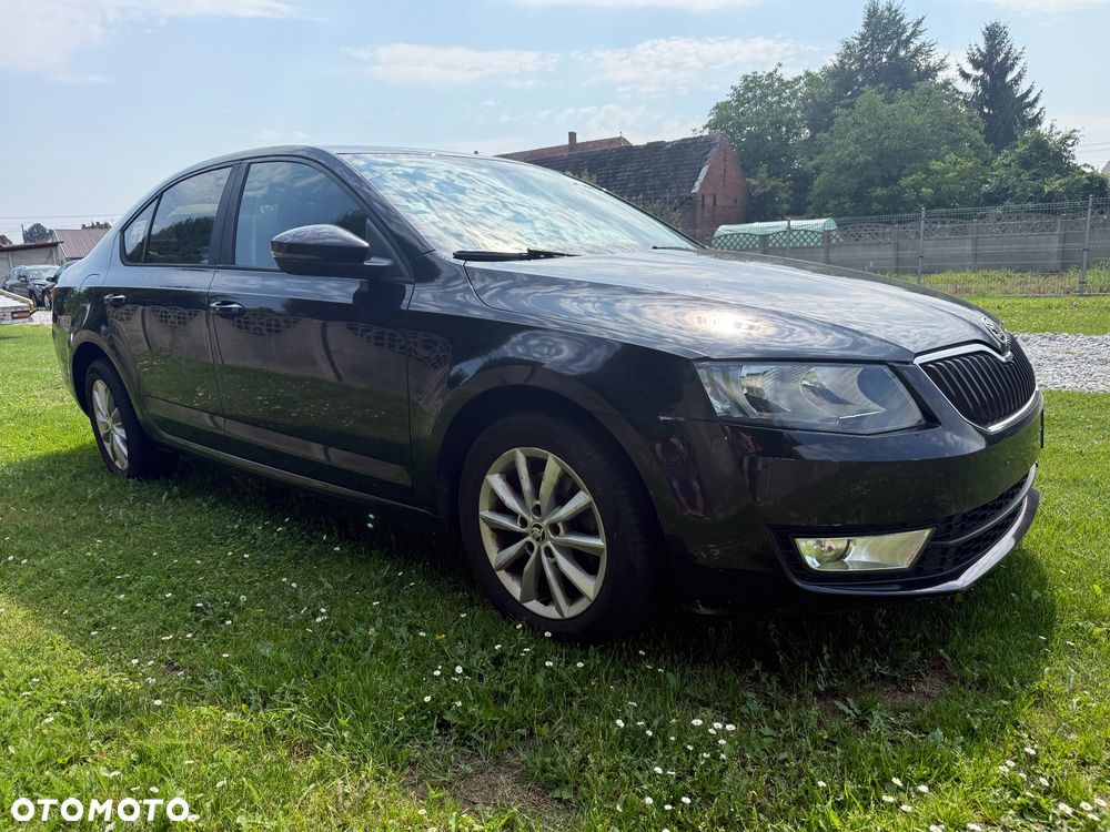 Skoda Octavia 2.0 TDI DPF Elegance DSG - 1