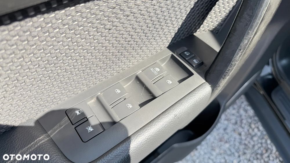 Chevrolet Captiva 2.4 4WD 7 Sitzer LT - 27