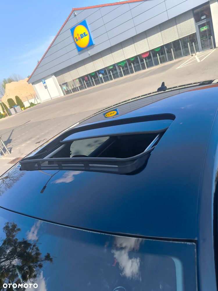 Volkswagen Passat - 29