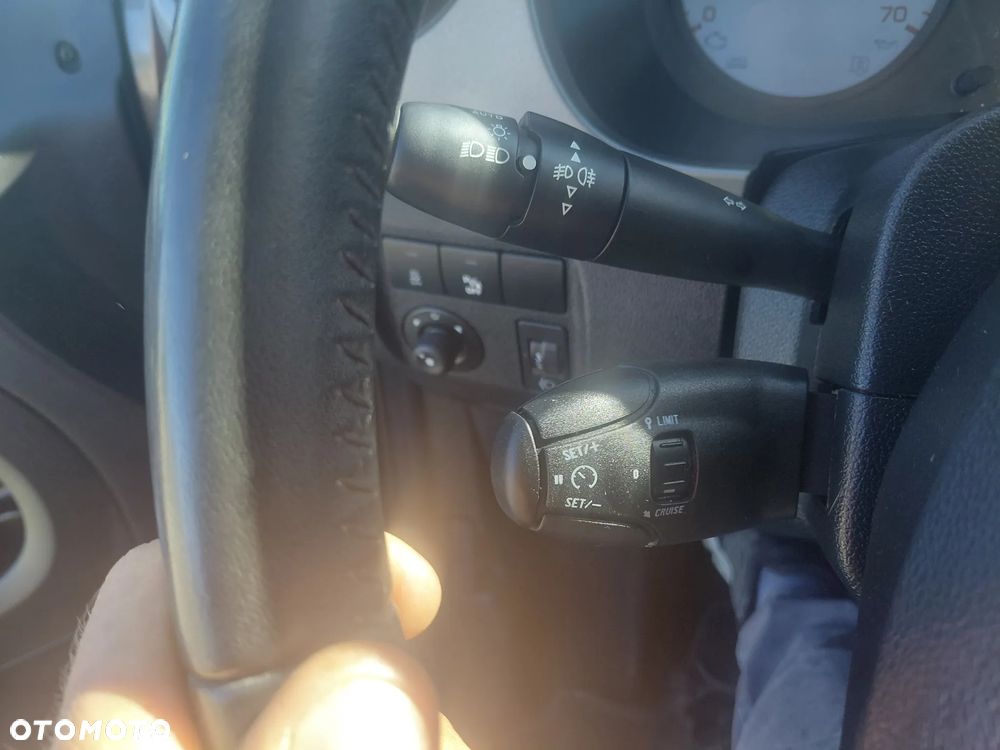 Citroën Berlingo Multispace VTi 95 SELECTION - 20