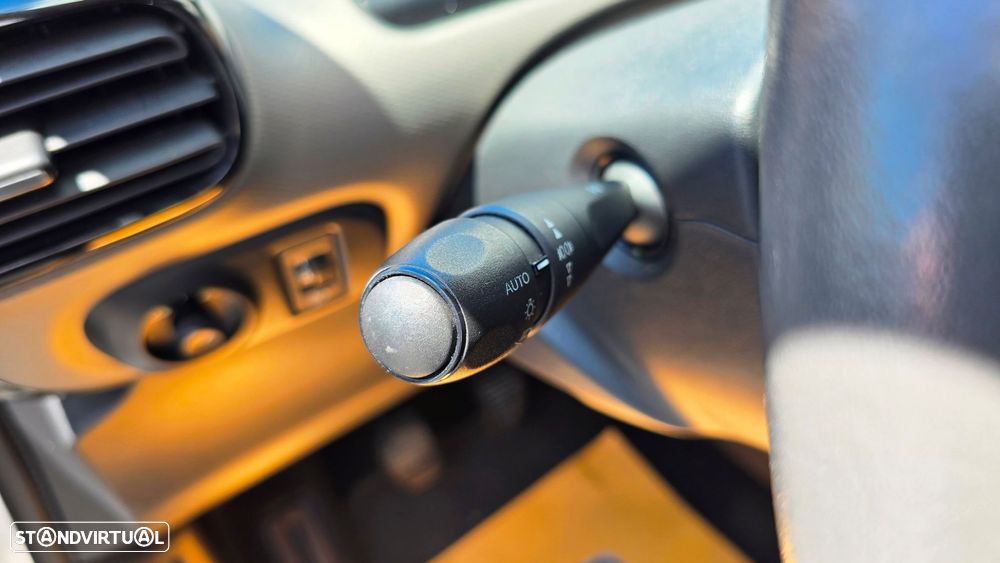 Citroën C4 Cactus 1.2 PureTech Shine - 16