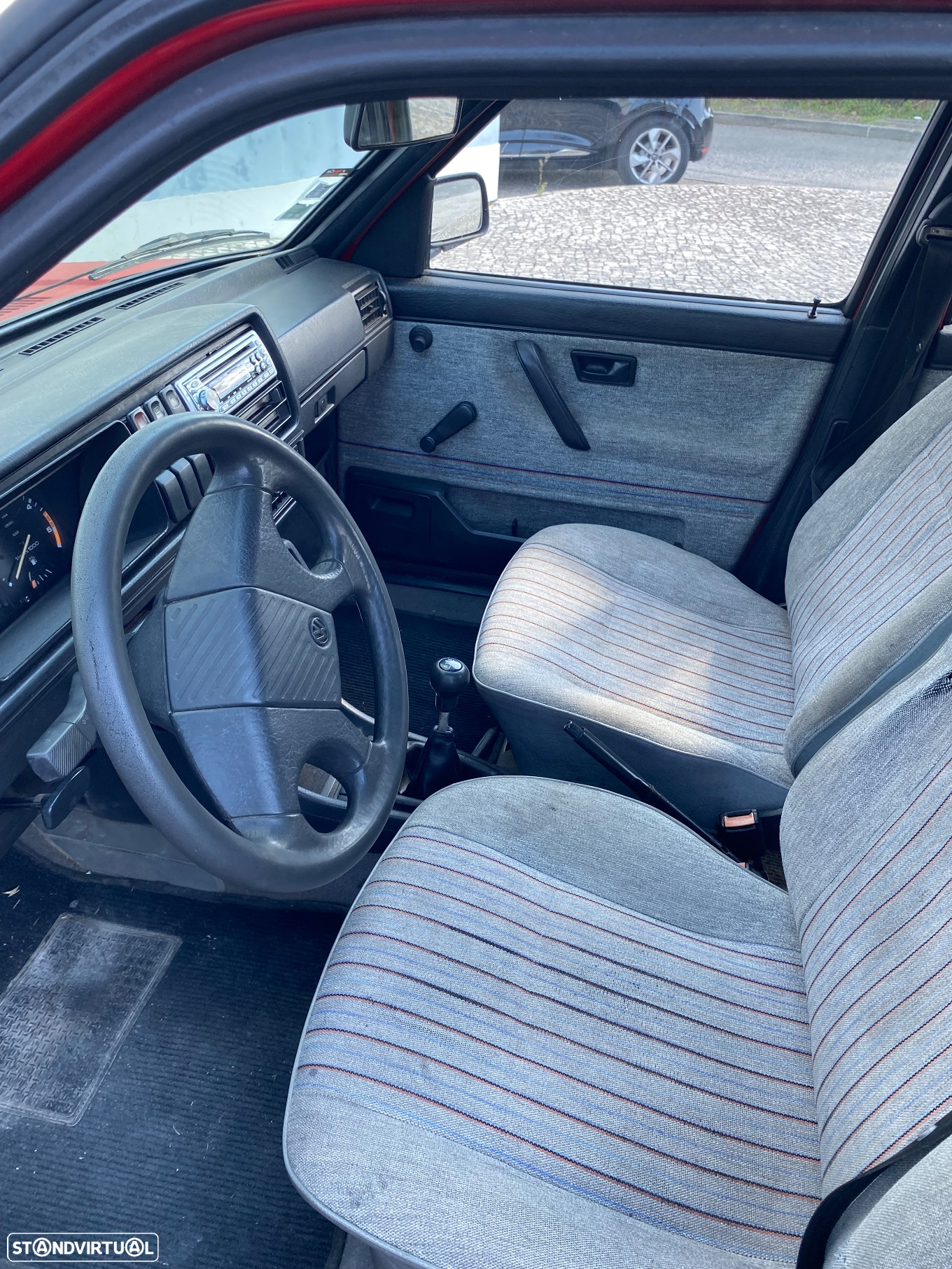 VW Golf 1.6 CL TD - 5