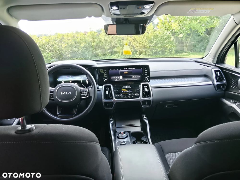 Kia Sorento 1.6 T-GDI HEV XL 7os - 16