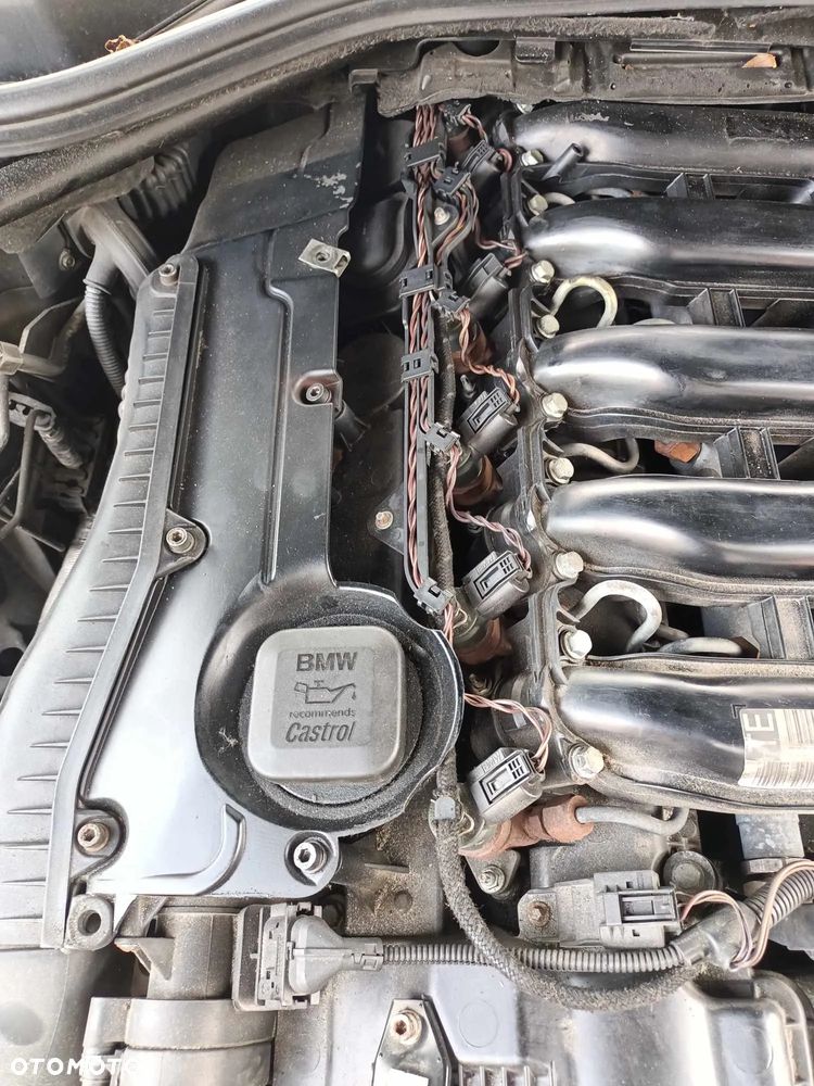 Wtrysk wtryskiwacz wtryskiwacze BMW E60 E61 525d 2.5 M57 177km 7794652