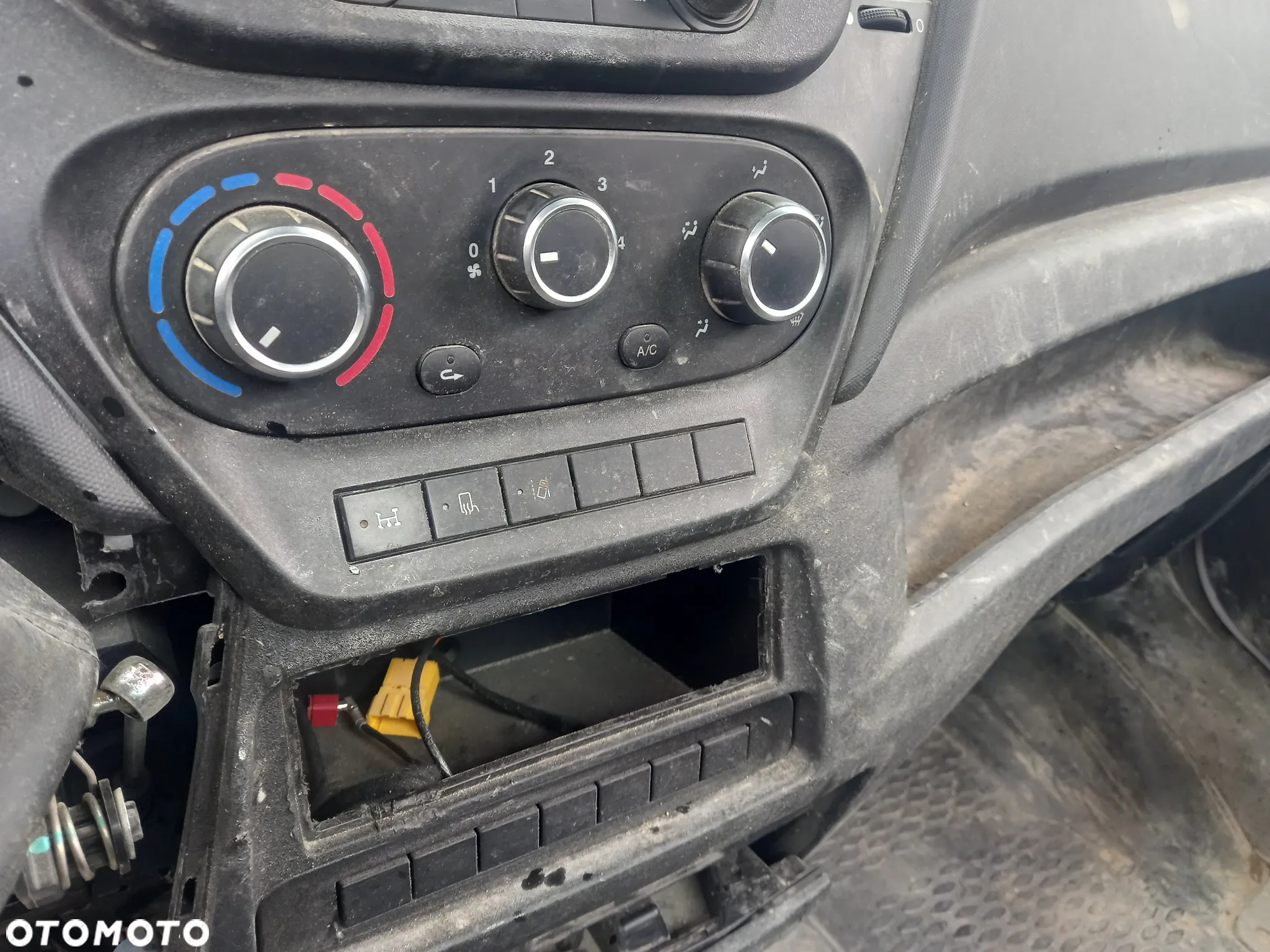 Kabina Iveco Daily 2021r - 3