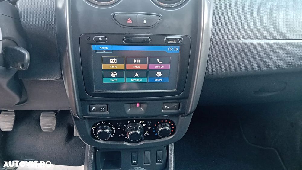 Dacia Duster dCi 110 FAP 4x2 Prestige - 9