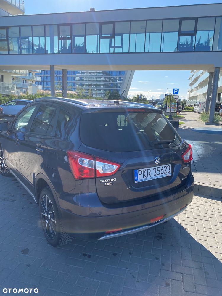 Suzuki SX4 S-Cross 1.6 Elegance 4WD - 3