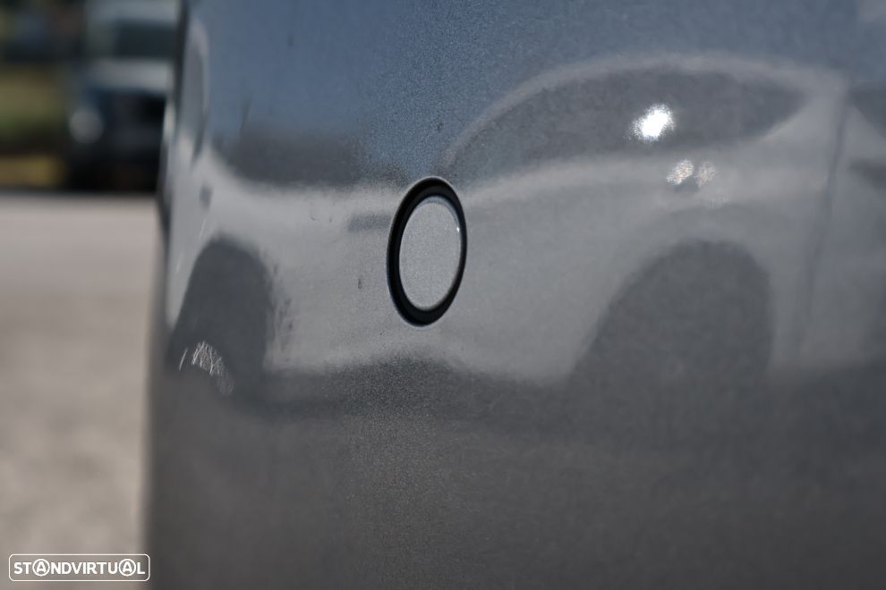 Peugeot 208 1.2 PureTech Allure - 6