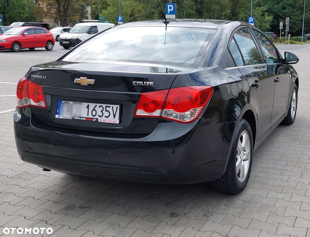 Chevrolet Cruze 1.8 LT+ - 8