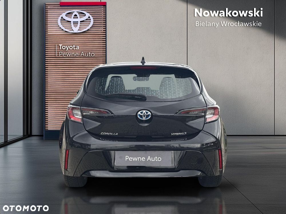 Toyota Corolla 1.8 Hybrid Comfort - 4