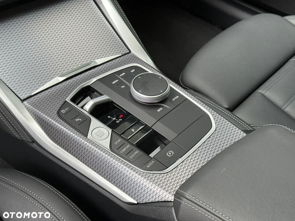 BMW Seria 4 420d Gran Coupe M Sport - 23