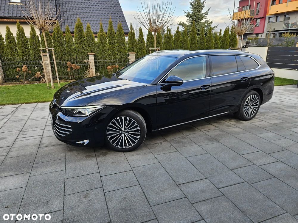 Volkswagen Passat - 2