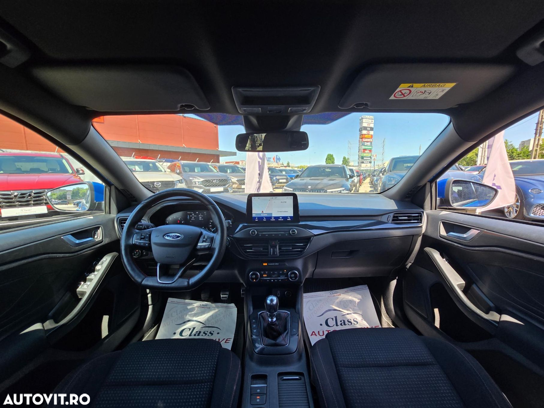 Ford Focus 1.0 EcoBoost ST-Line - 12