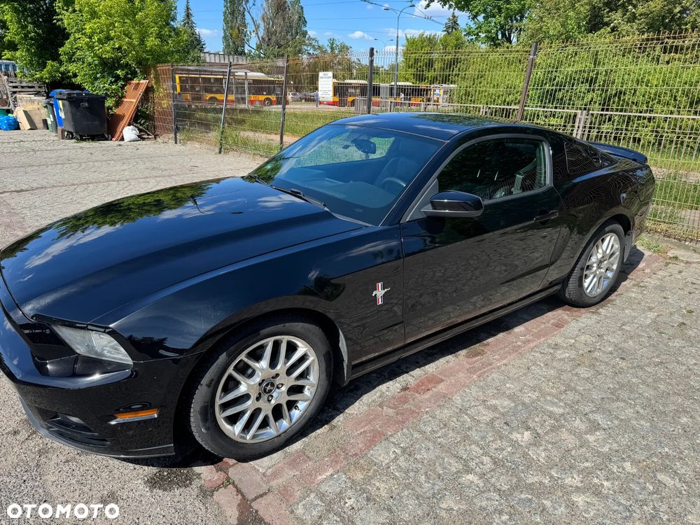 Ford Mustang 3.7 V6 Premium - 2