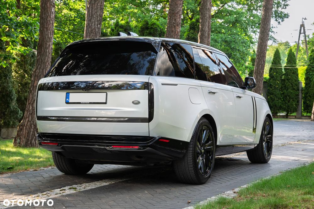 Land Rover Range Rover P400 SE - 4