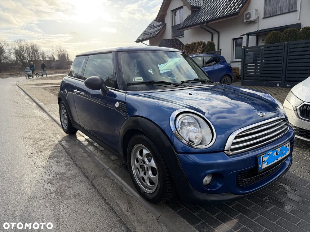 MINI ONE - 8