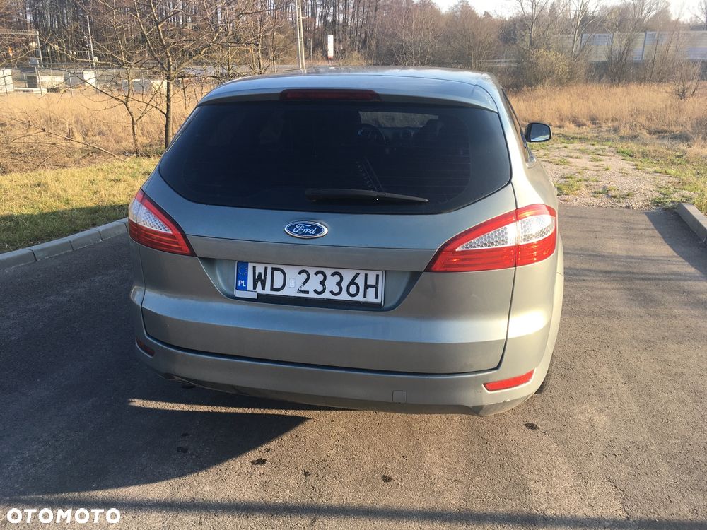 Ford Mondeo 2.0 Viva Titanium - 4