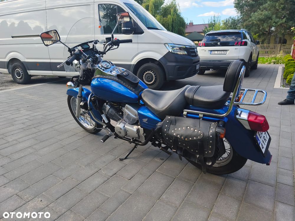 Honda Shadow - 4