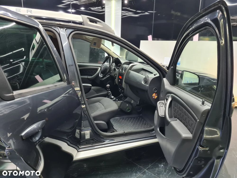 Dacia Duster 1.2 TCe Celebration - 21