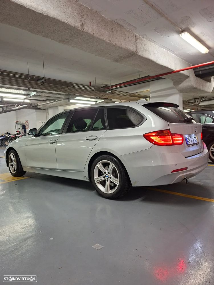 BMW 320 d Auto Line Sport - 20
