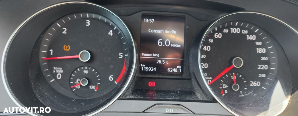Volkswagen Passat 2.0 TDI Comfortline - 4