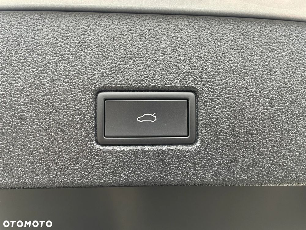 Volkswagen T-Roc 2.0 TDI Style DSG - 24