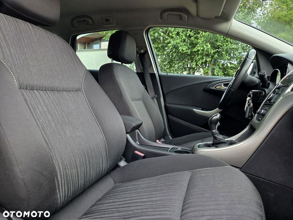 Opel Astra 1.4 T Cosmo EU6 - 7