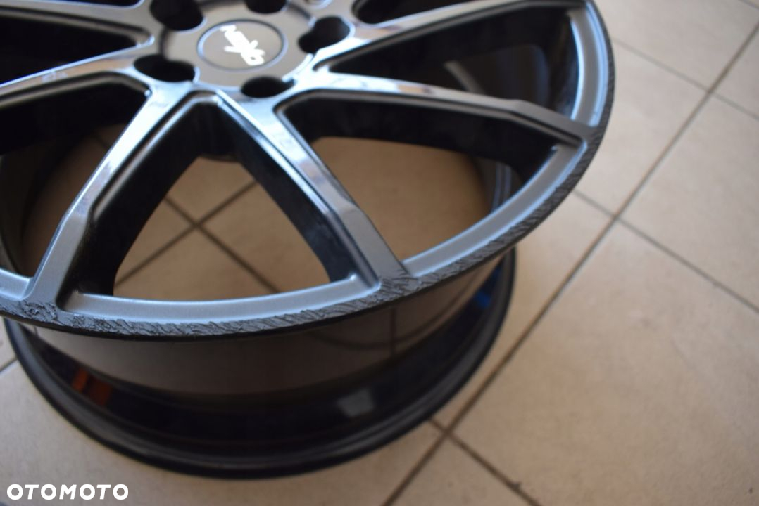 Felga aluminiowa Oxigin 8,5Jx18 5x112 ET35 - 9