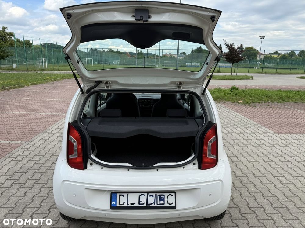 Volkswagen up! 1.0 move - 9