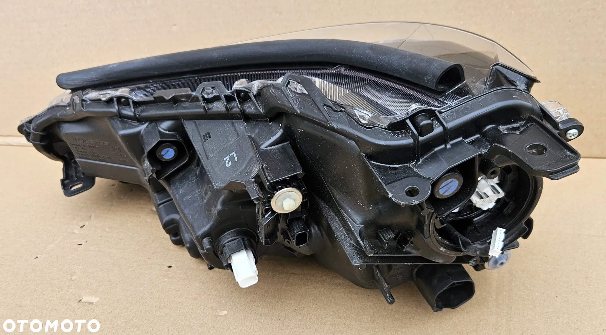 Reflektor prawy lampa przednia LEXUS LBX 2023- ORYGINAŁ! - 12