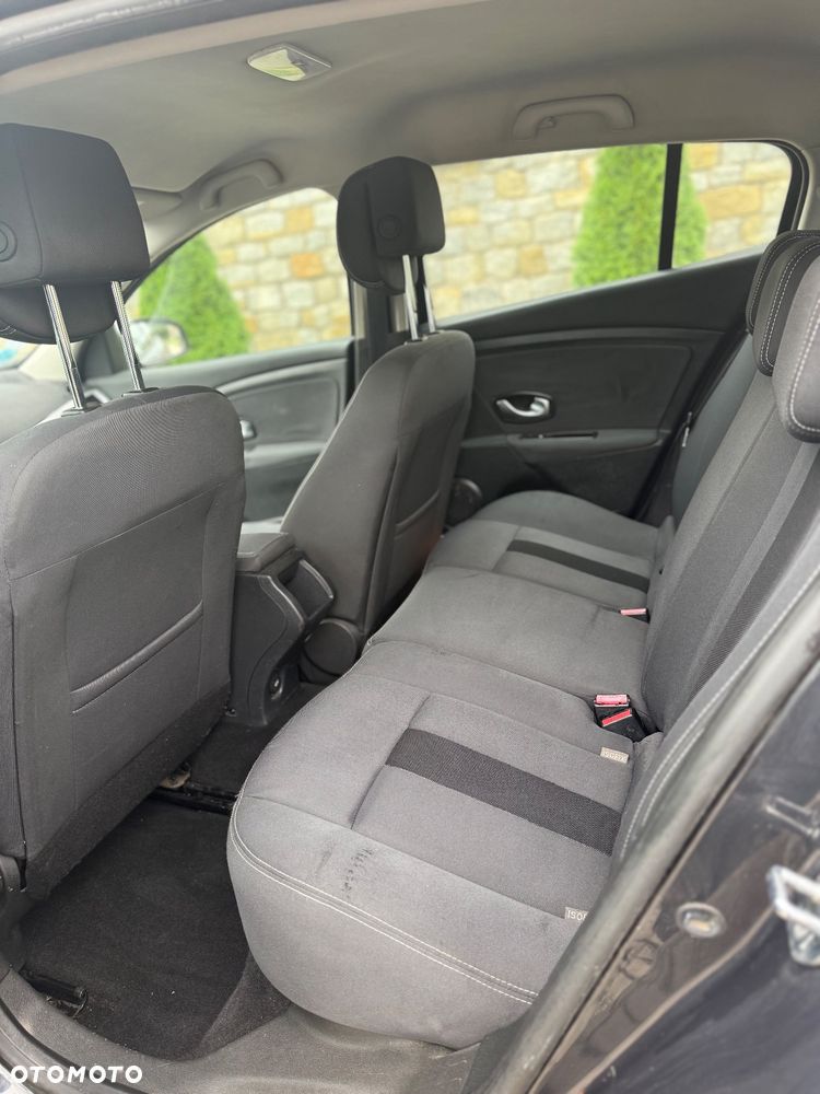 Renault Megane 1.5 dCi Dynamique - 7