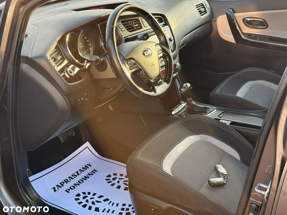 Kia Ceed 1.6 GDI DCT Spirit - 14