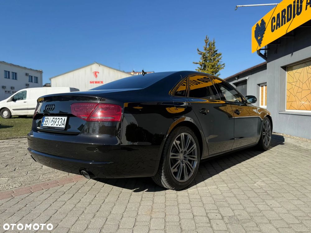 Audi A8 4.2 TDI Quattro - 14