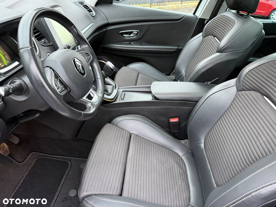 Renault Grand Scenic Energy TCe 130 S&S Bose Edition - 17